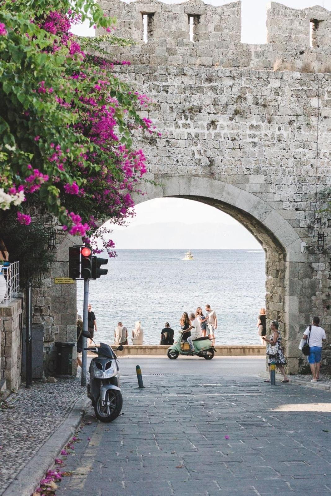 City Center Elite Suite Rhodes City Εξωτερικό φωτογραφία
